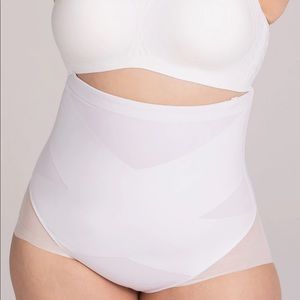 NWT Honeylove SuperPower Brief Sculptwear.